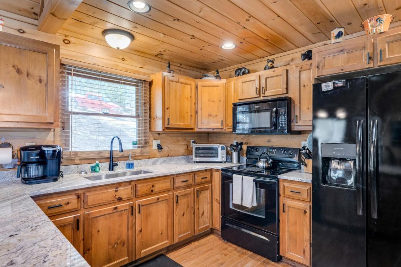 Blue Ridge Bear Bungalow Exterior foto