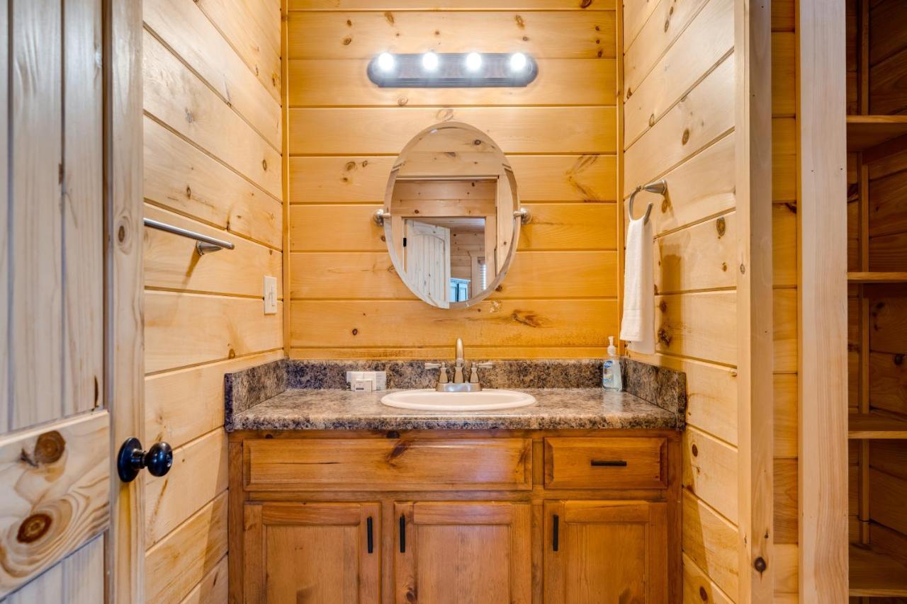 Blue Ridge Bear Bungalow Exterior foto